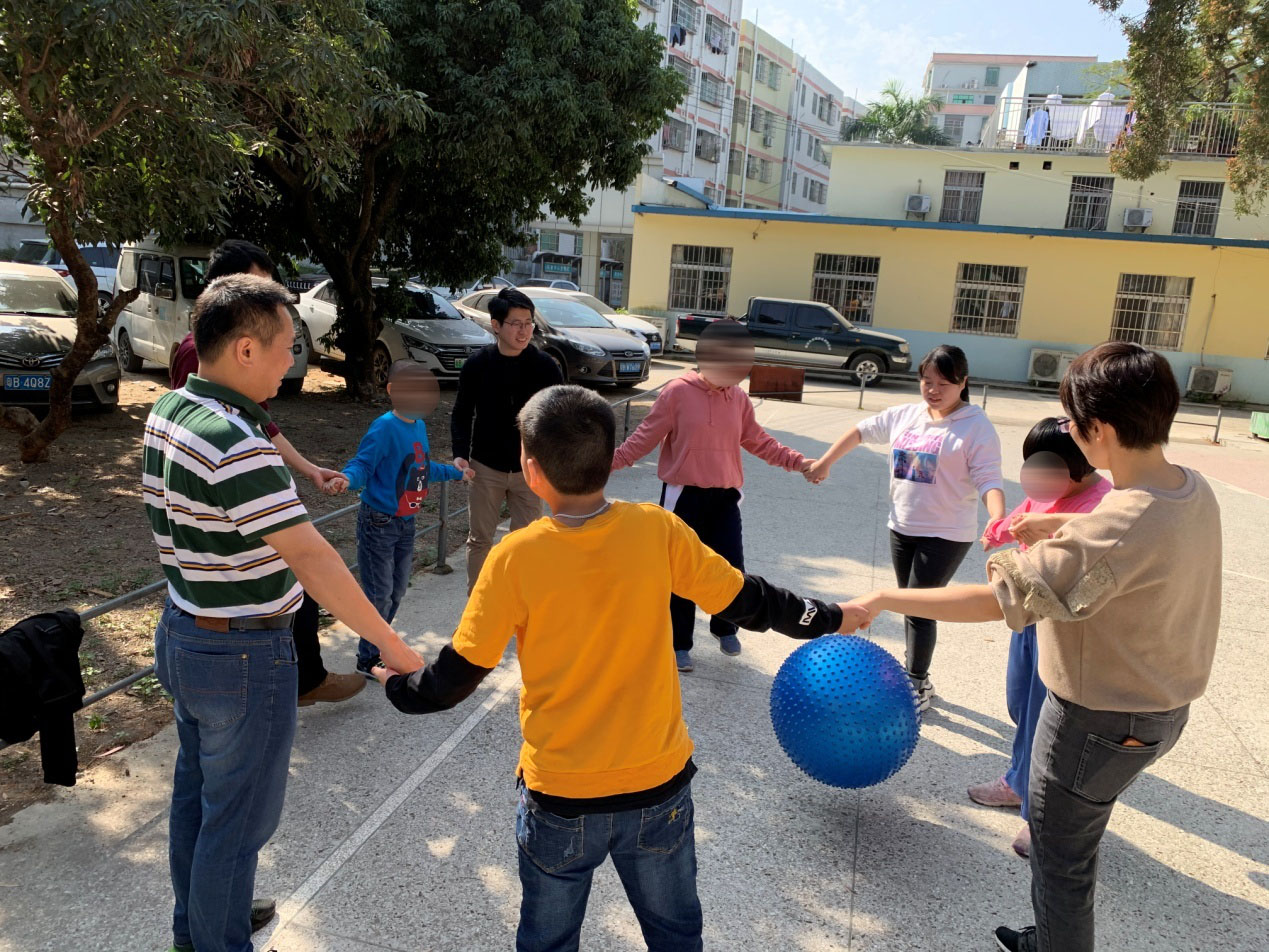 模糊后合照23333.jpg 模糊后合照23333.jpg