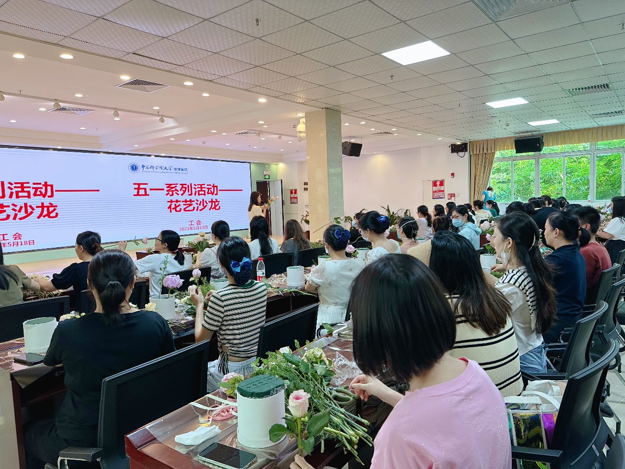 C:\Users\ADMINI~1\AppData\Local\Temp\WeChat Files\7aa6a7ef1260cfb25f6b3f88480a9f5.jpg