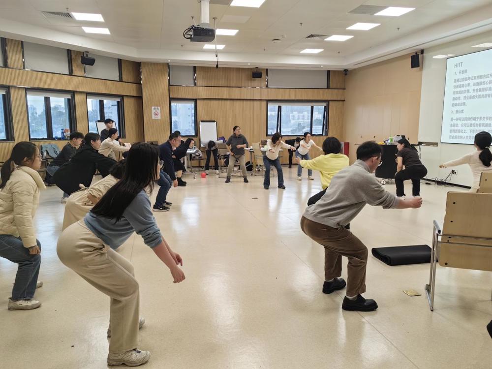 深圳市首届全科医生生活方式医学运动处方培训班在澳博娱乐-澳博投注网
圆满完成 (1)